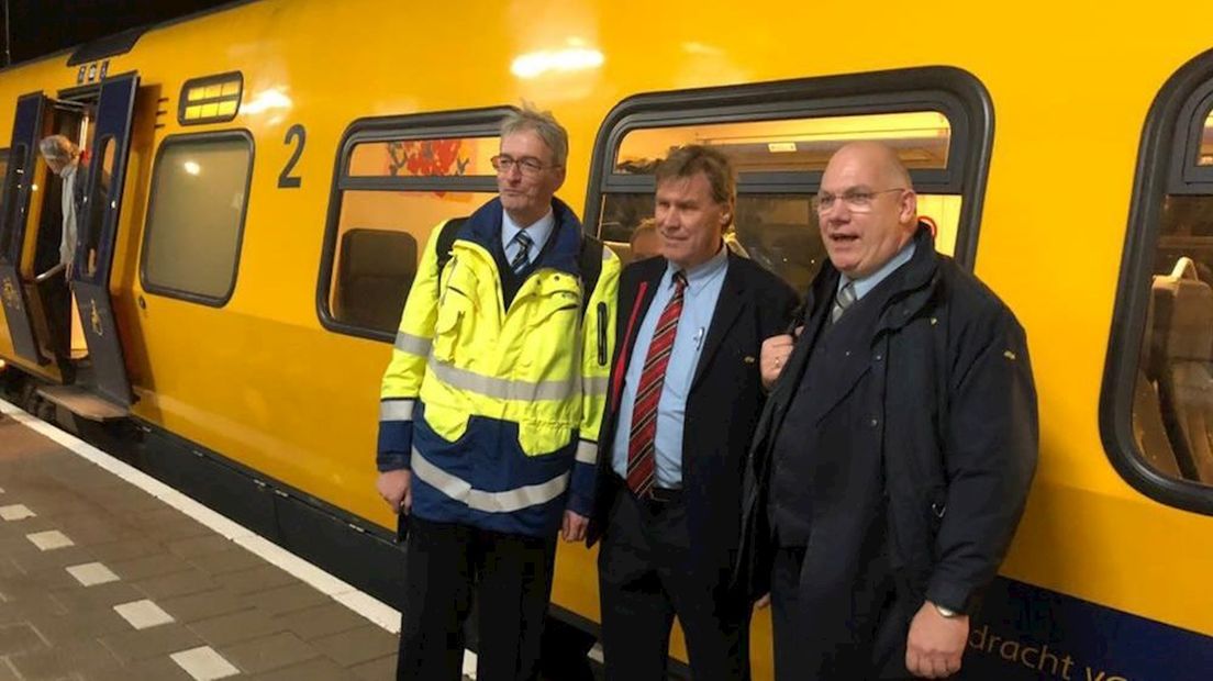 Afscheid van de laatste NS-trein op het traject Zwolle-Kampen en Zwolle-Enschede