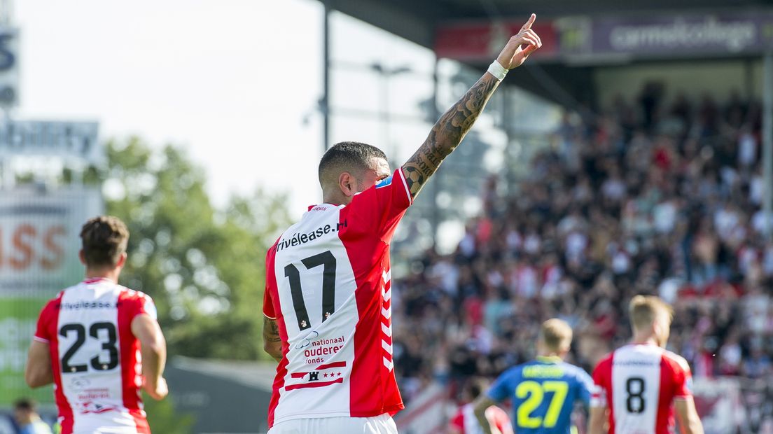 Sergio Peña was jullie 'man of the match' (Rechten: VI Images / Cor Lasker)