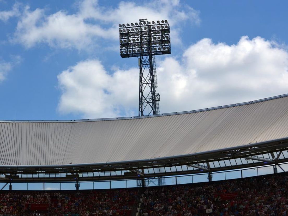 Lichtmast-Kuip-Feyenoord