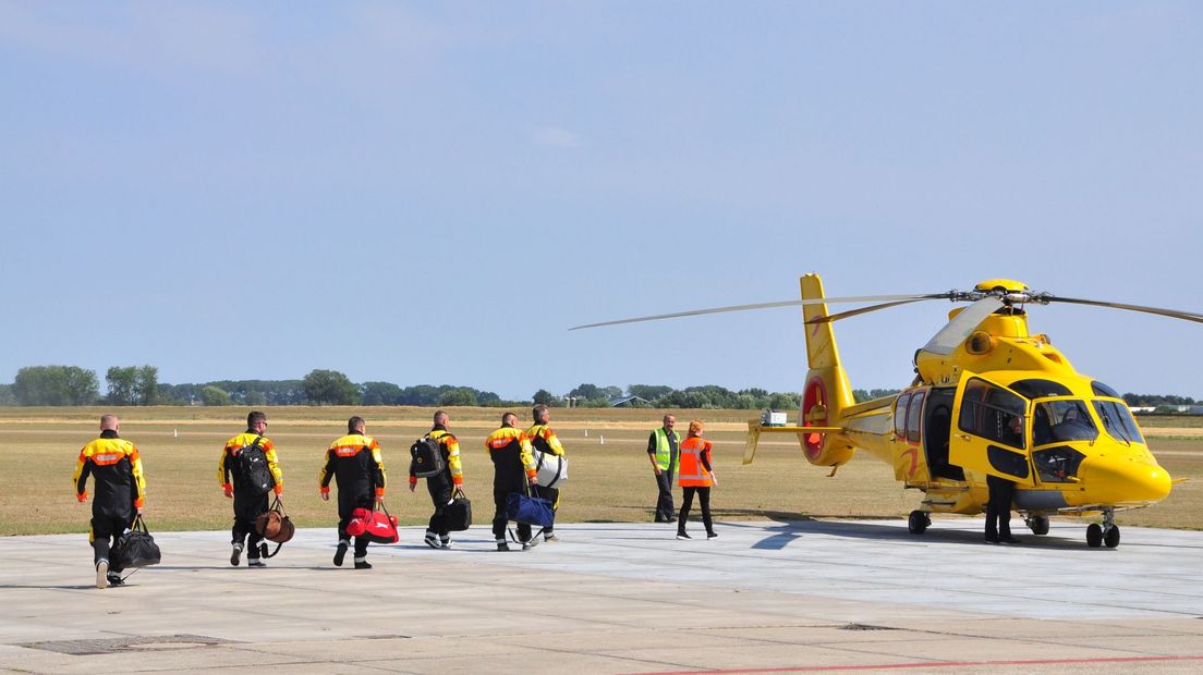 Helikopter op Vliegveld Midden-Zeeland