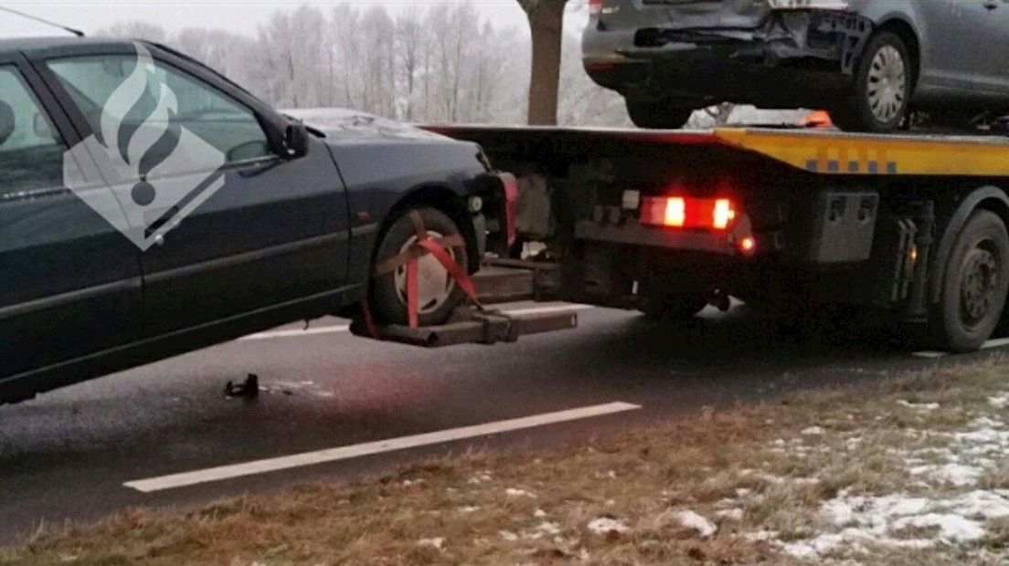 Auto's botsen op N348 bij Raalte