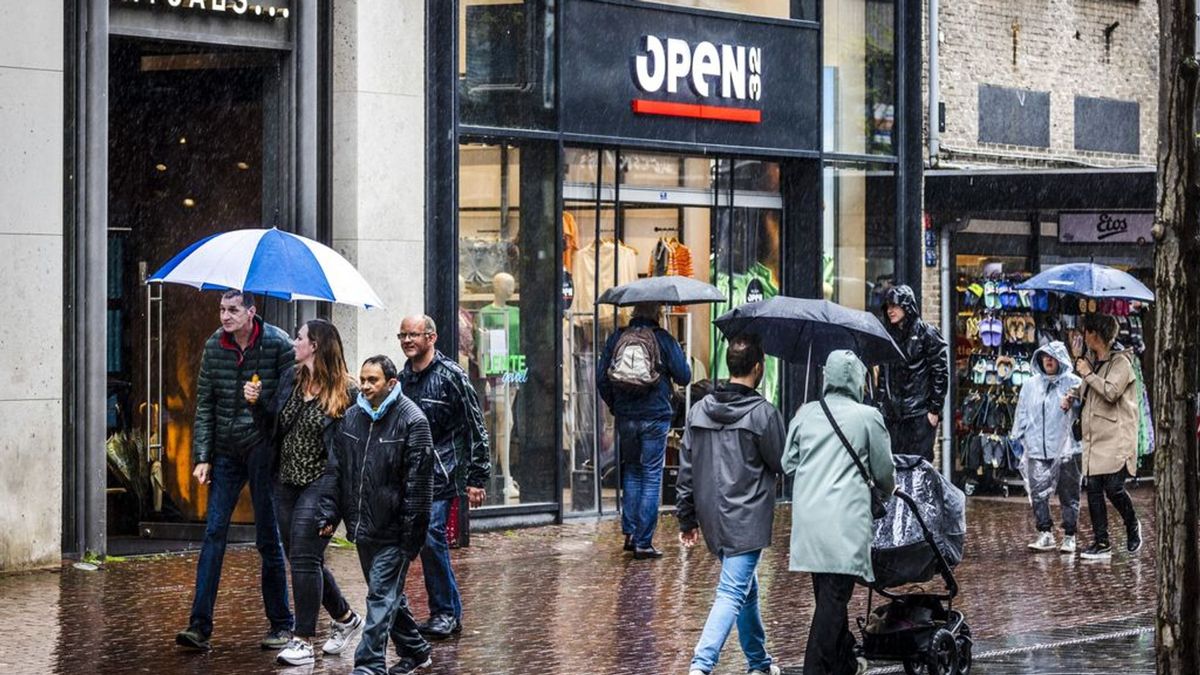 Weer code geel vanwege onweersbuien, wanneer houdt het op? - Omroep