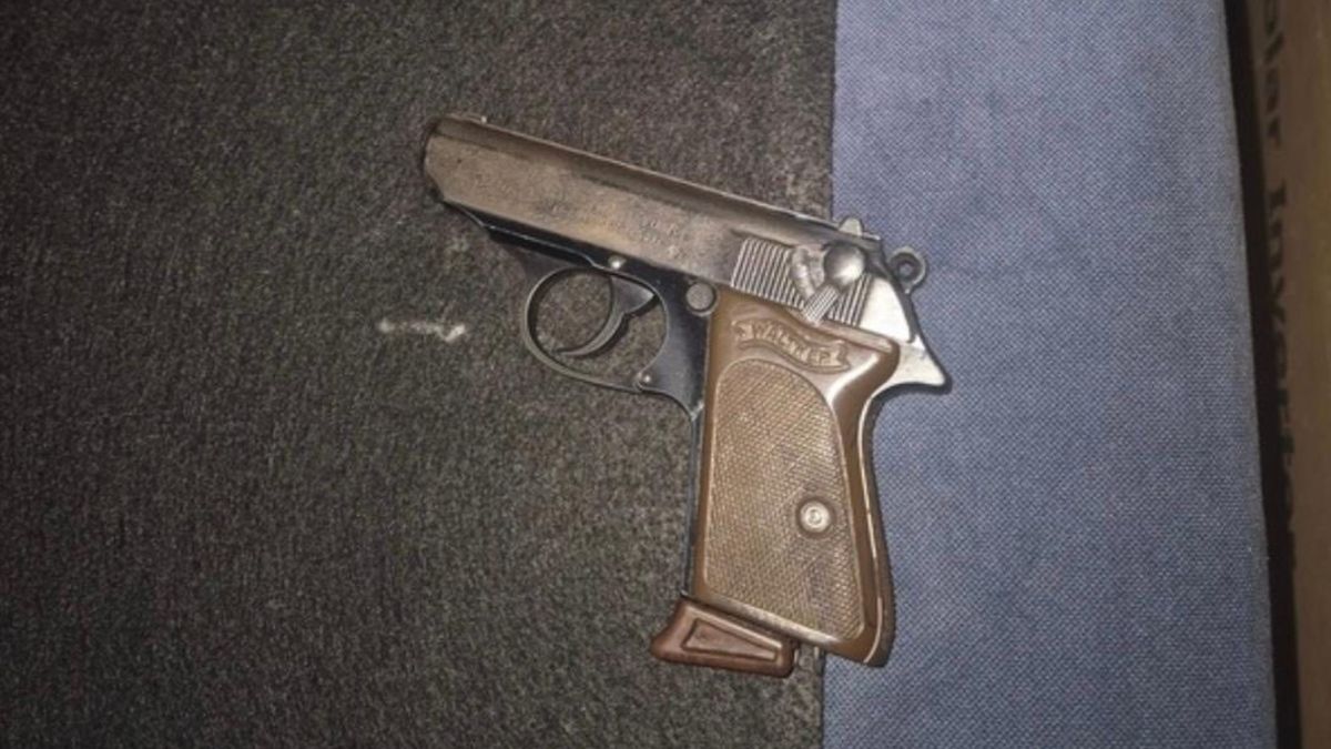 Tip van Enexis leidt politie naar drugs- en wapenvondst in Geleen