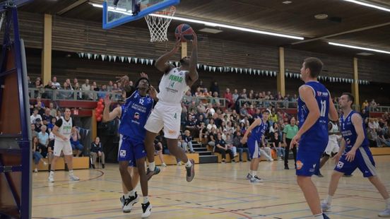File:Donar - Landstede Basketbal (2016).jpg