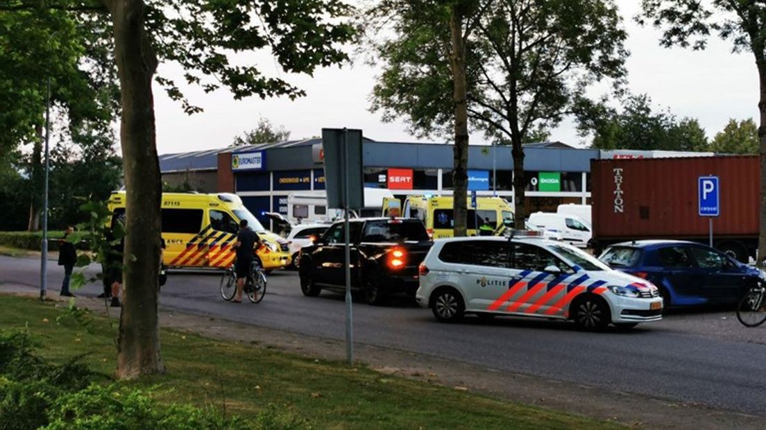De jongen die zaterdag om het leven kwam bij een tragisch en bizar ongeluk met een winkelwagen in Zevenaar, is de 19-jarige Jaimy uit Velp. Hij zat in een begeleid woonproject voor 18-plussers. 'Het ging net zo goed met hem.'