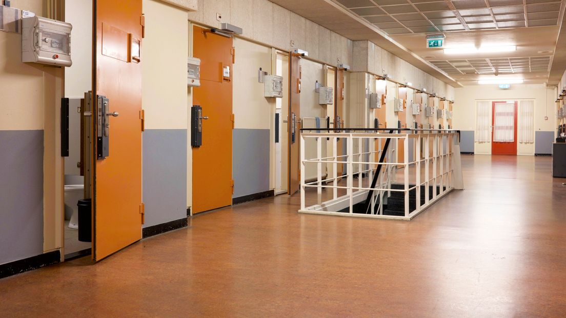 Een cellengang in de gevangenis Veenhuizen