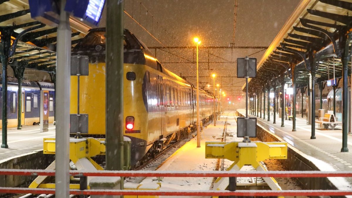 Geen treinen naar Harlingen en Stavoren door storingen