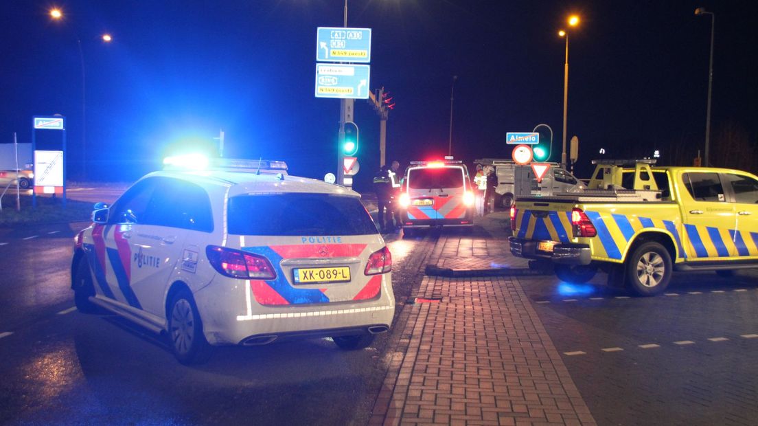 Politie onderzoekt ongeval in Almelo