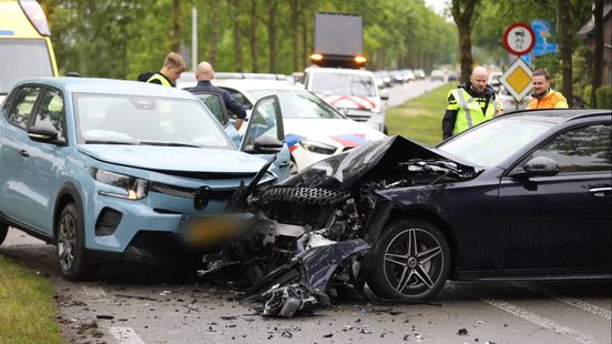 Ongeluk met 2 auto's in Woudenberg Home