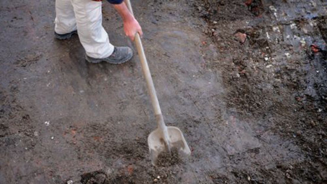 Varsseveld: sporen gracht gevonden