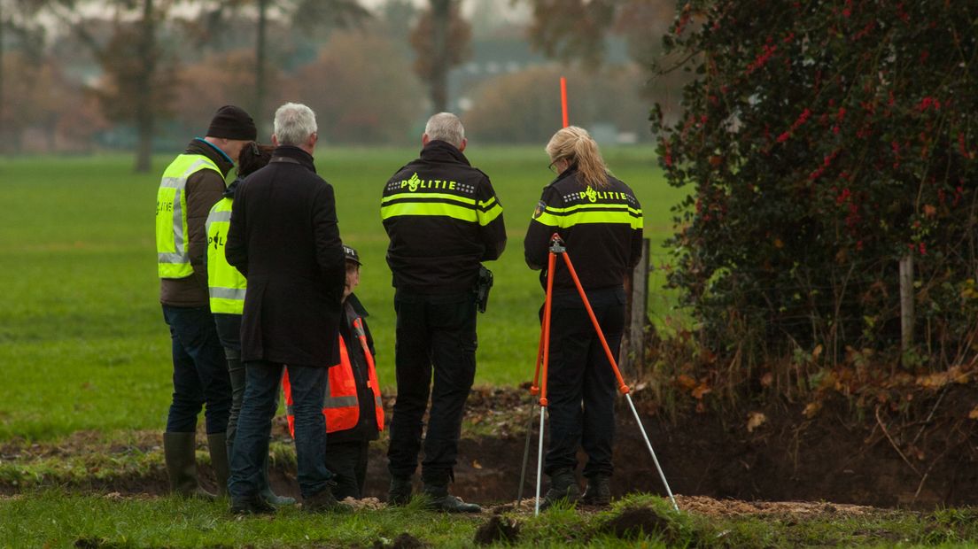 De politie heeft geen aanwijzingen dat Willeke Dost in het weiland ligt (Rechten: Jeroen Kelderman/RTV Drenthe)