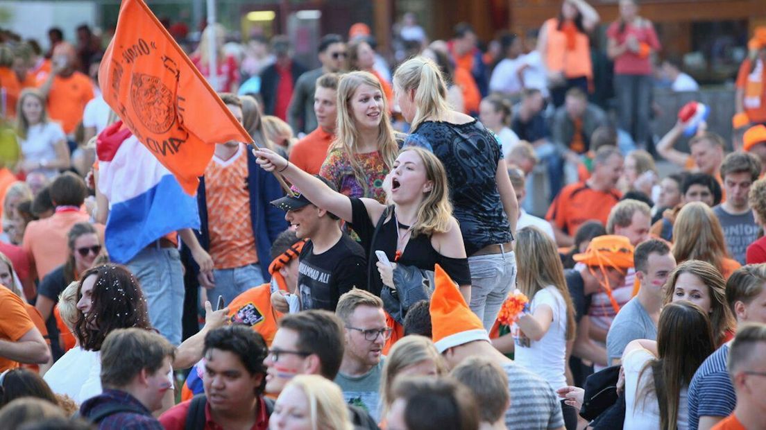 Vreugde in Enschede na titel Oranje Leeuwinnen