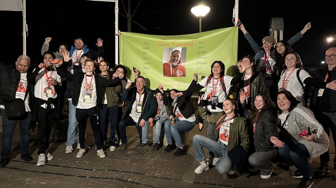 Team Fransje in de buurt van Madurodam