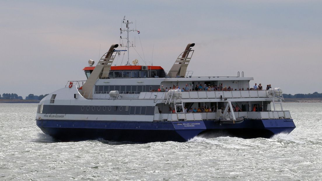 De veerdienst Vlisisngen-Breskens vaart ook de komende maanden met 1 boot