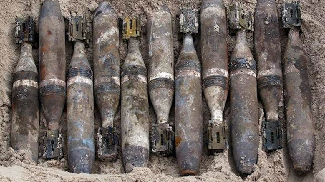 Veel munitie in Zwolse gracht