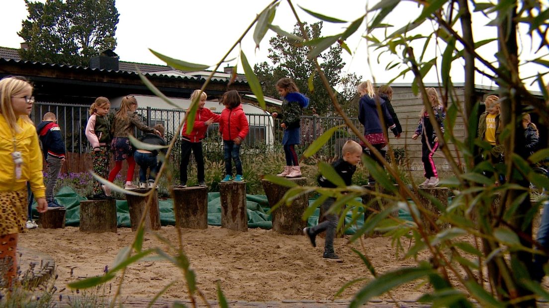 Dertig groene schoolpleinen in Zeeland, maar dat is nog niet genoeg