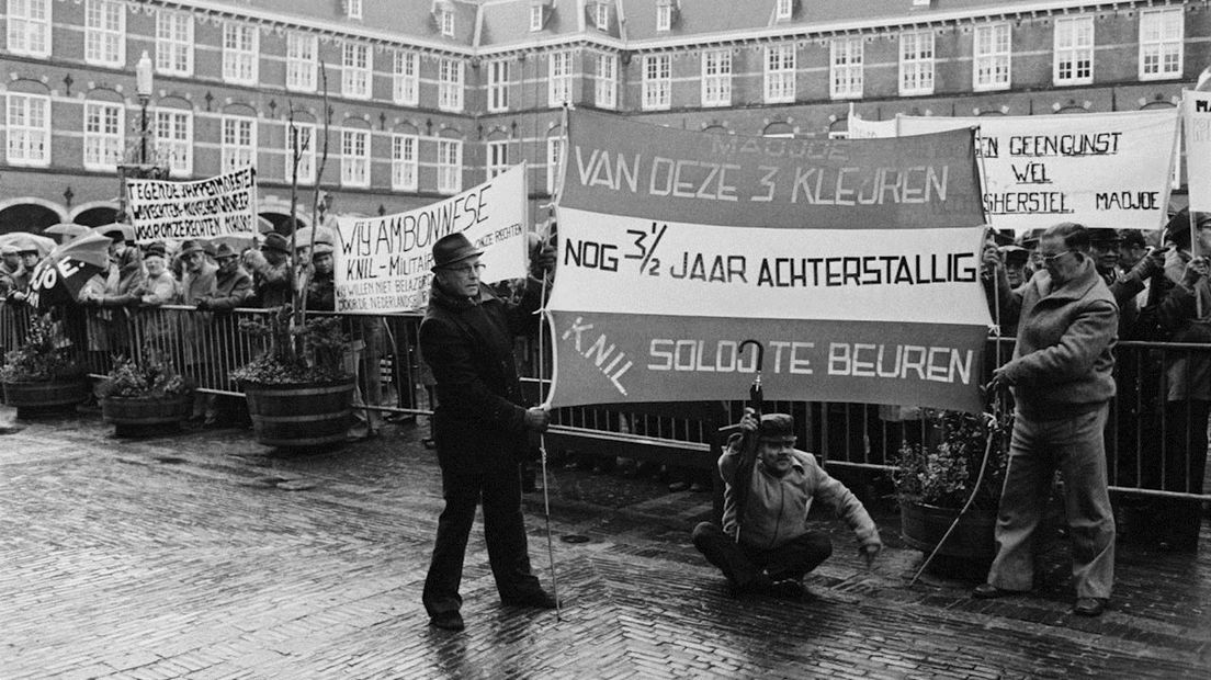 KNIL demonstratie op het Binnenhof