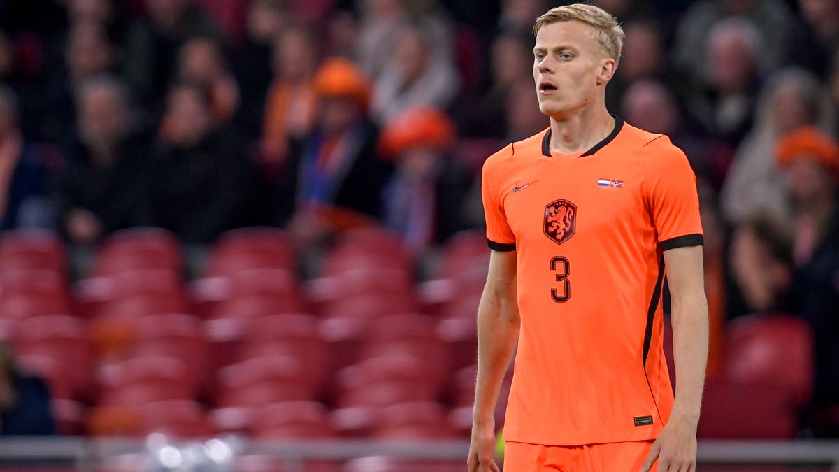 Van Hecke gaat oom Poortvliet achterna: verdediger uit Arnemuiden mag met Oranje naar WK