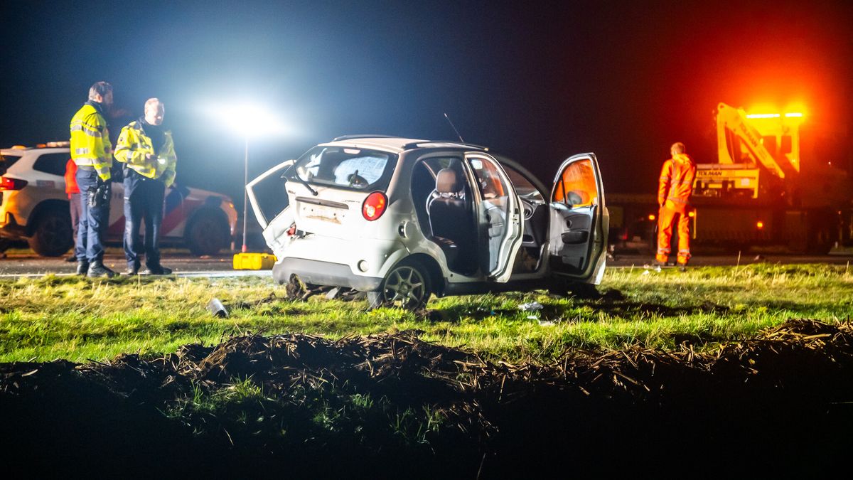 Twee gewonden na botsing op de N31 tussen Nijega en Garyp