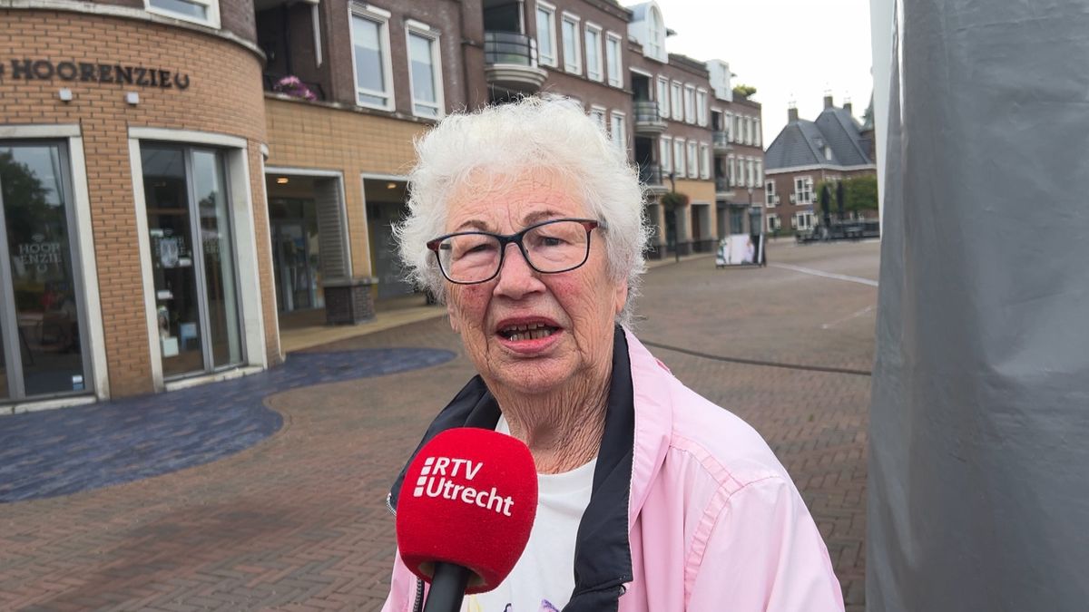 Bij de viskraam in Woudenberg en in een winkelcentrum in Leusden reageren mensen op het weer.