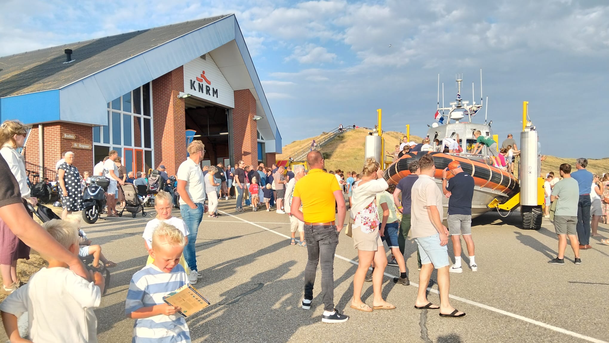KNRM Westkapelle hoopt met open avonden nieuwe donateurs te vinden