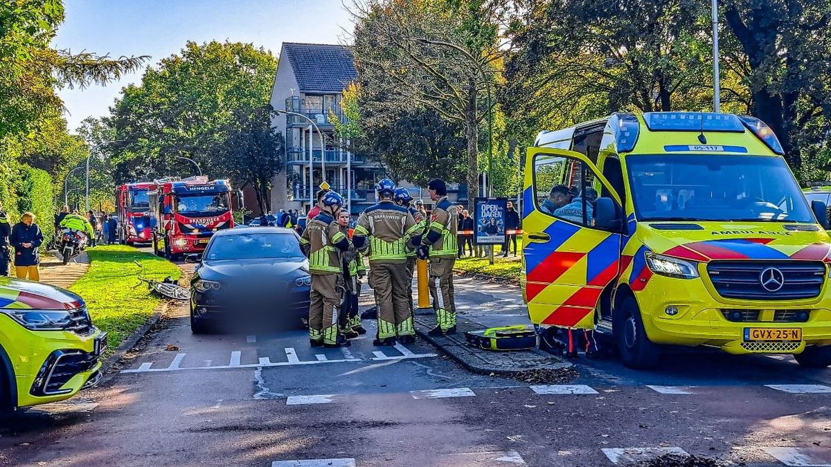 112 Nieuws: Fietser gewond in Hengelo | Brandweer bevrijdt bijrijder bij N50