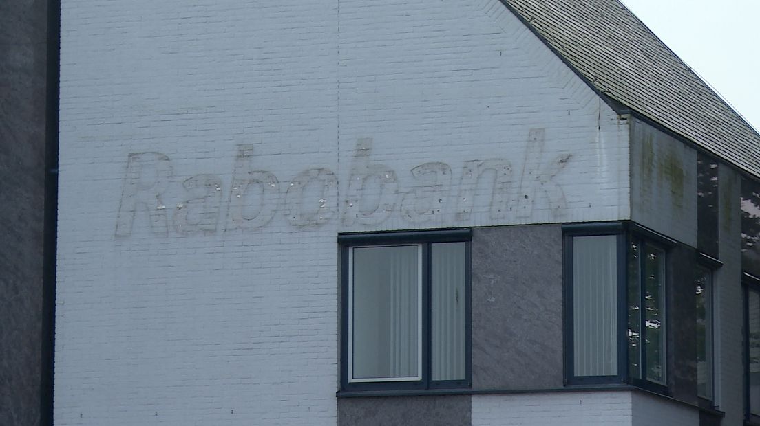 Leegstaand pand van de Rabobank in Sas van Gent