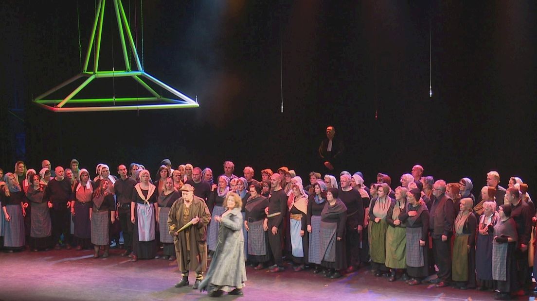 maar liefst 100 zangers en acteurs doen mee aan Storm over Beulaeke