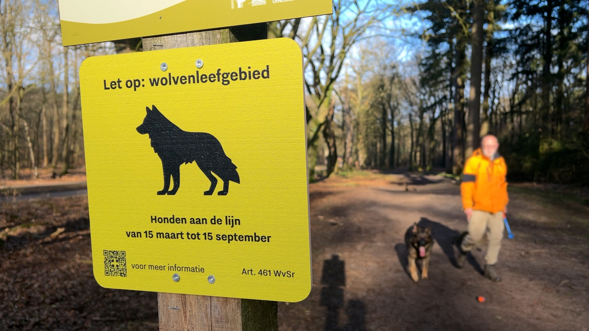 Verbodsbord in de bossen rondom Austerlitz
