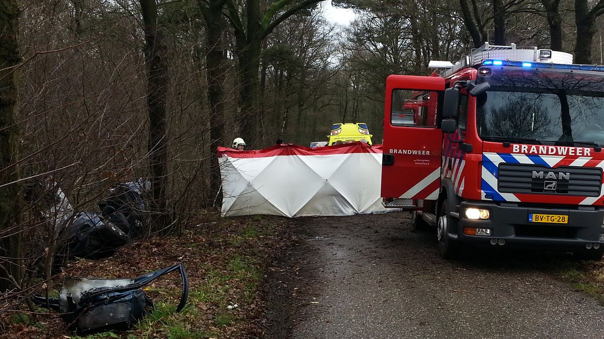 19-jarige automobilist zwaargewond geraakt in Orvelte