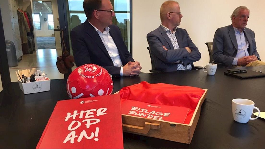 Het bidbook om de Special Olympics 2022 naar Twente te krijgen is vandaag ingediend