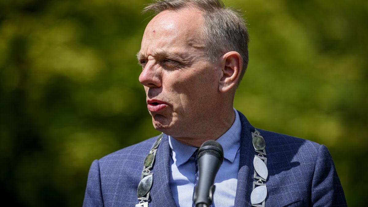 Burgemeester Deventer over wangedrag boa’s: "Hoort niet bij professioneel gedrag"