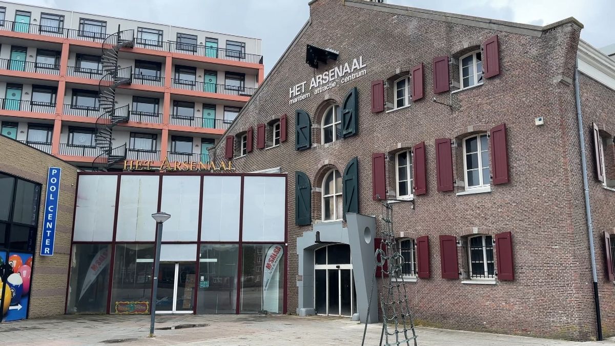Oppositiepartij wil dat gemeente actie onderneemt bij Arsenaal: 'Langer uitstel is bepaald niet gewe