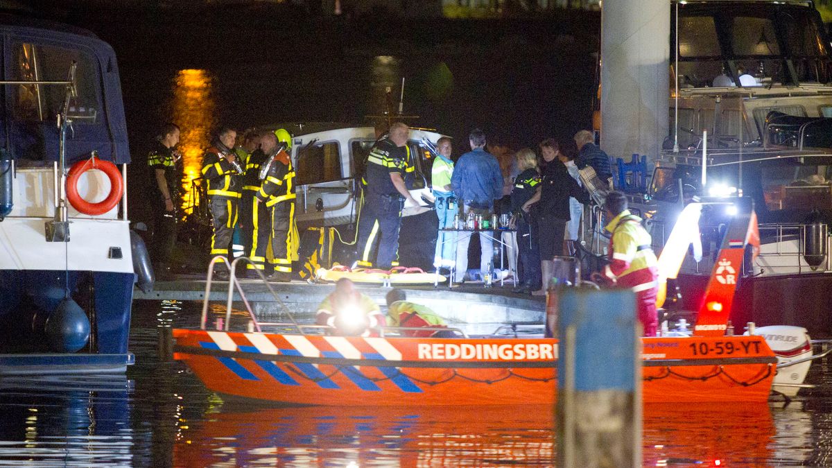 Drama in Wessem, man valt van boot en verdrinkt