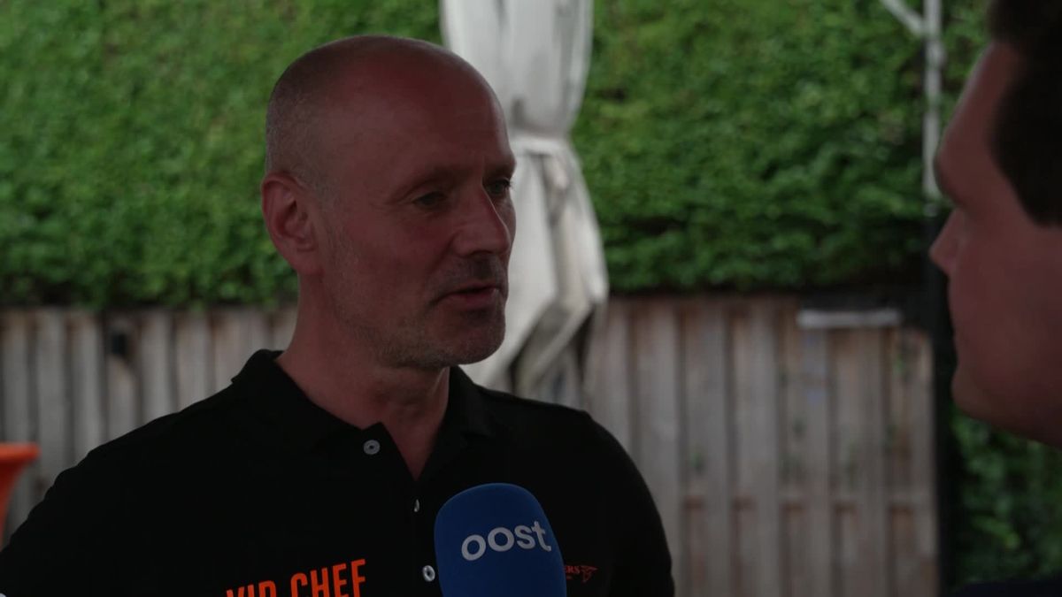 Voorpret in Hengelo op het Oranjeplein