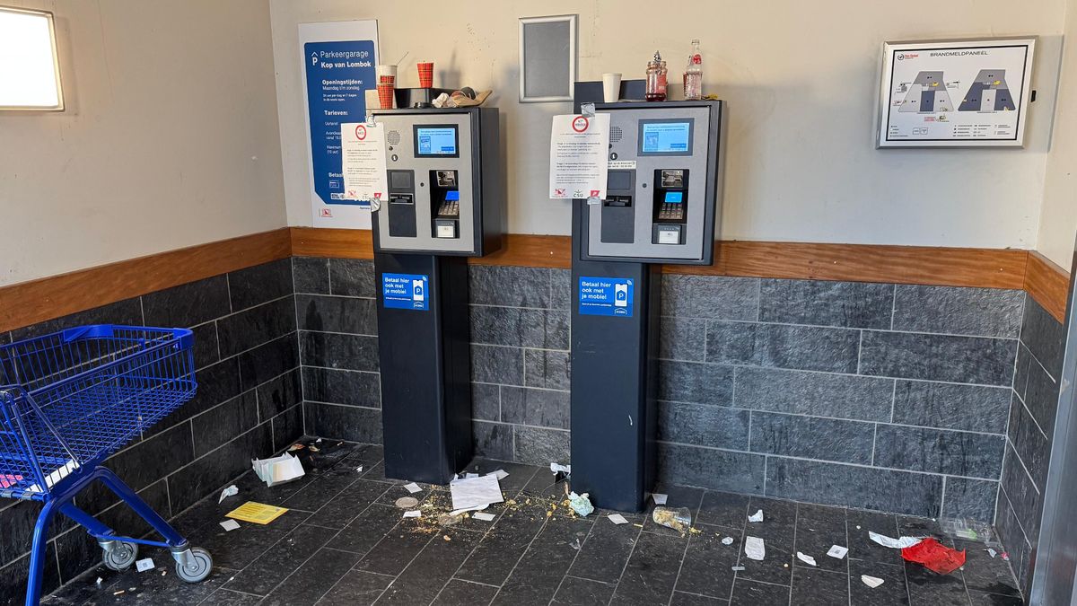 Parkeergarage in Utrecht vol menselijke uitwerpselen en drugsafval: schoonmaak onder politiebegeleid