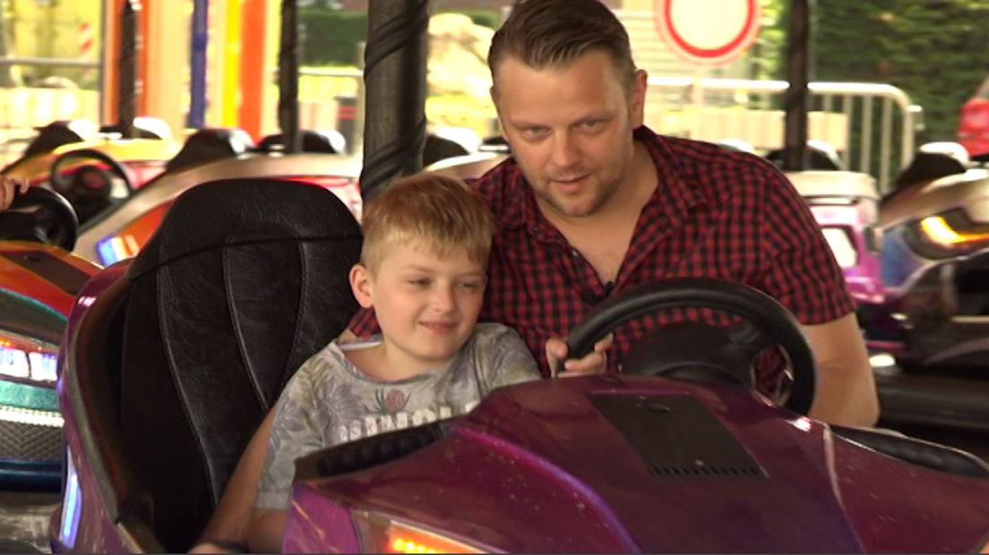 Een kermis zal nooit trekken krijgen van een boeddhistisch klooster. Maar op steeds meer plekken, bijvoorbeeld in Wijchen en Groesbeek, doet de kermis het voor een paar uurtjes wat rustiger aan.