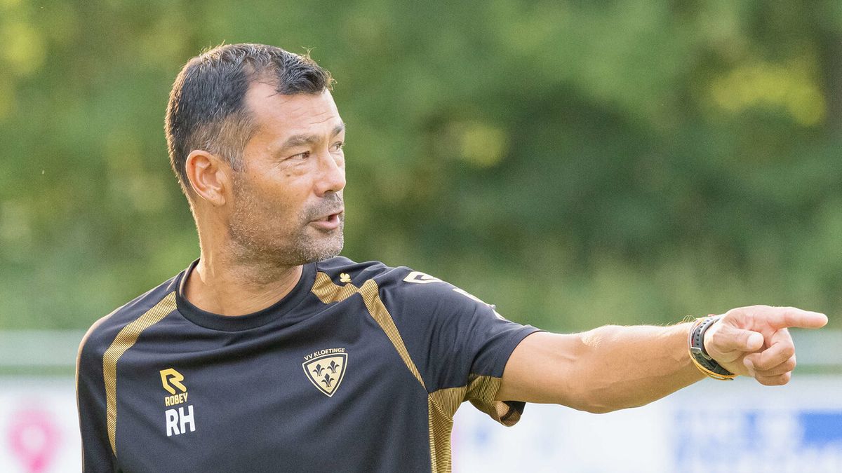 Vuurdoop op hoogste niveau lijkt eerste én laatste wedstrijd voor Kloetinge-trainer Roy Hendriksen t