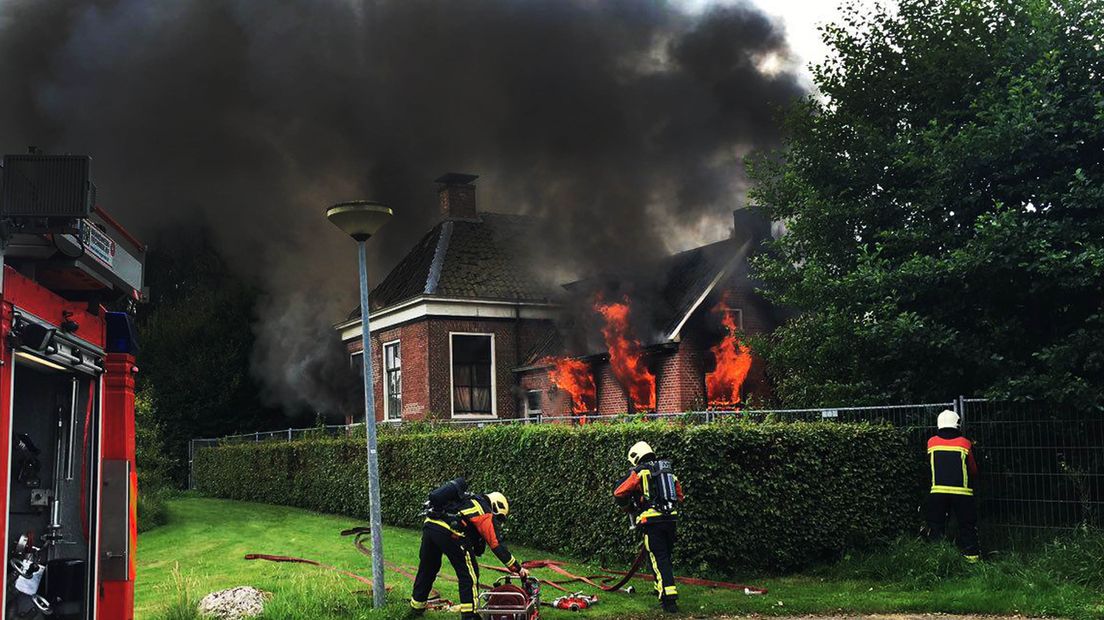 Grote rookwolken door brand in Tolbert (Rechten: Persbureau Meter)