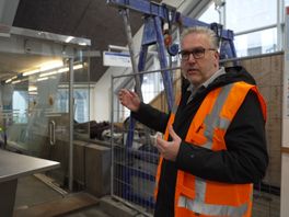 RET vervangt roltrappen bij metrostation Maashaven