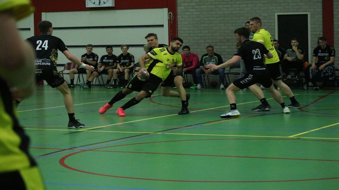 Aalsmeer 2 - Handbal Houten