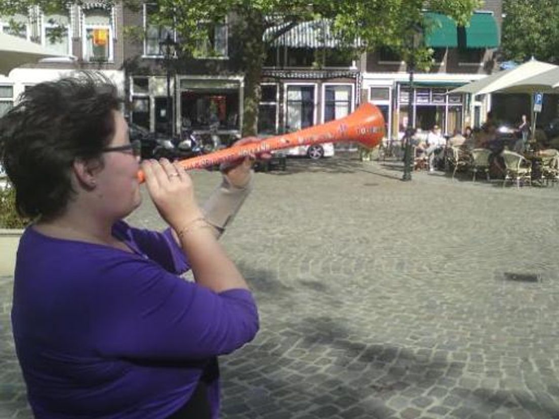 2010-vuvuzela-schiedam.cropresize.tmp.JPG