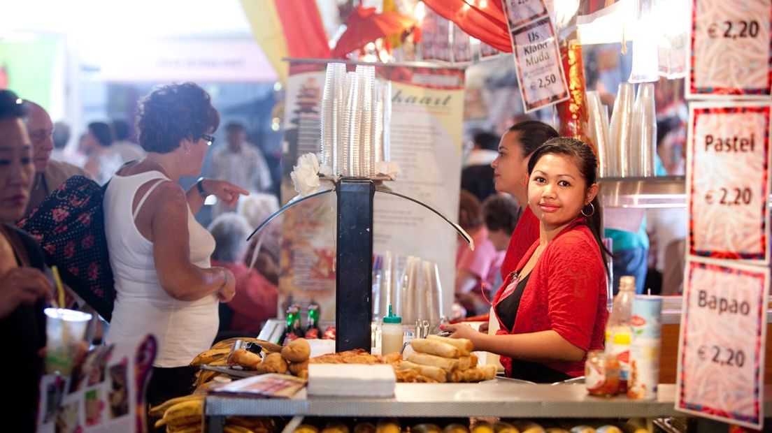 Eet smakelijk op de Food Market op de Tong Tong Fair!