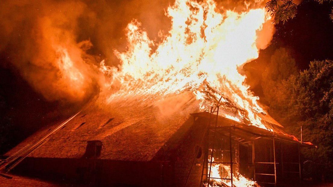 De brand aan de woonboerderij in 2019