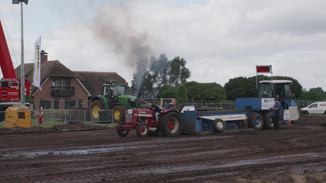 Trekkerslep trekt duizenden bezoekers naar Coevorden