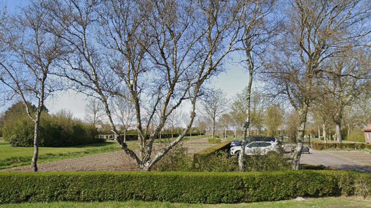 Voetpad Serooskerke (W) ernstig vervuild door gebruik van staalslakken