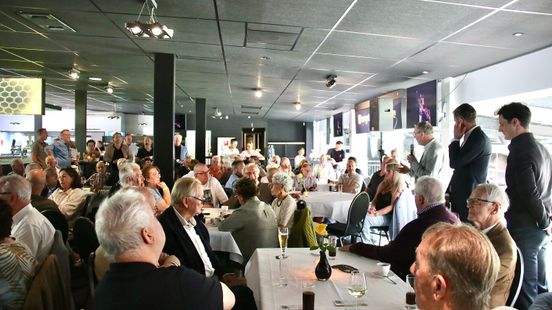 'Ald-VVV' is een warm bad voor oud-spelers in De Koel Nieuws