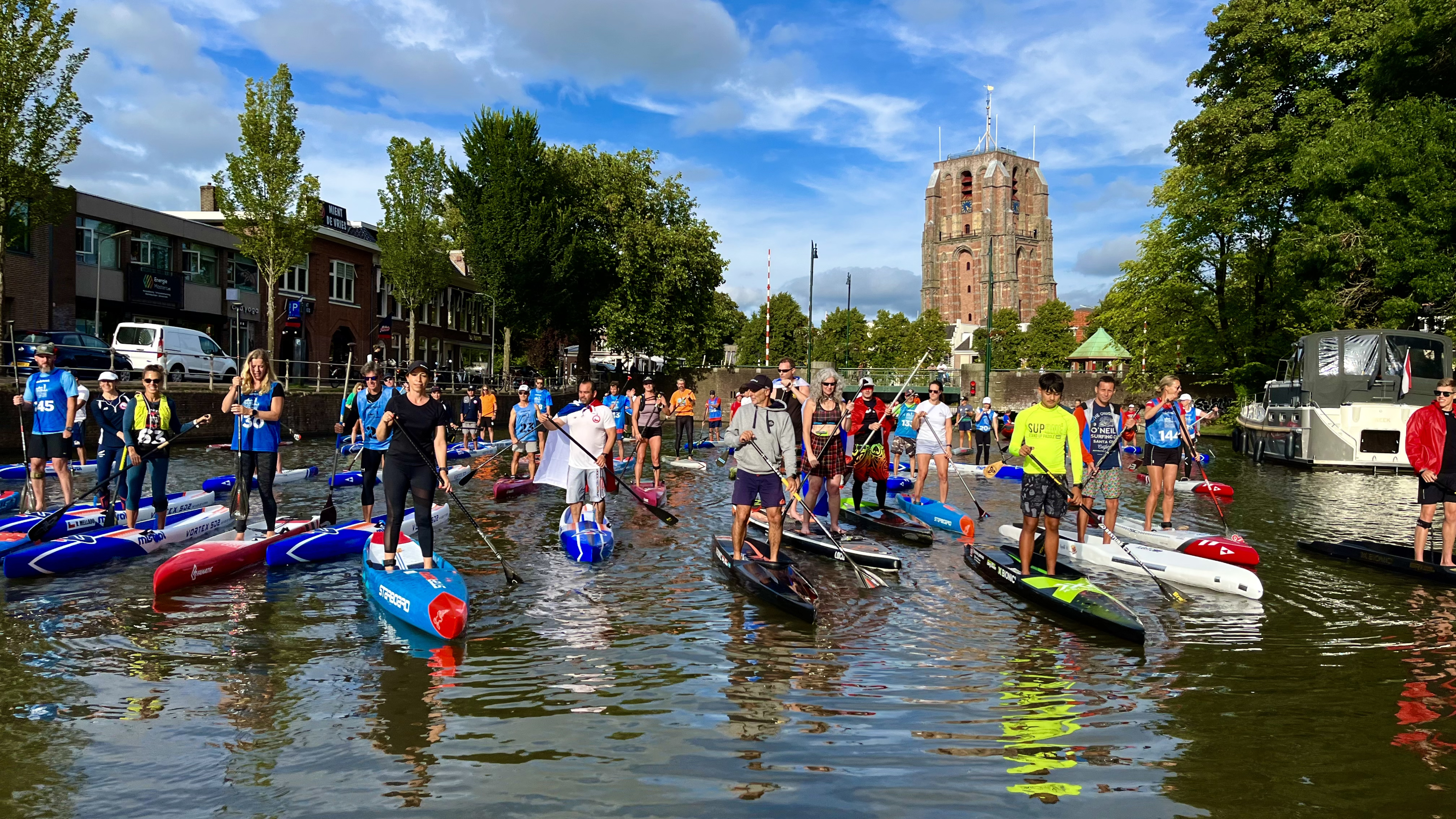 De Supelfstedentocht door de grachten van Leeuwarden