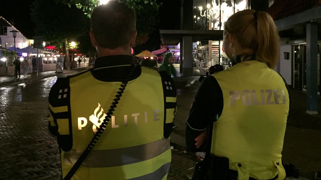 Archieffoto van Nederlandse en Duitse politie in Renesse