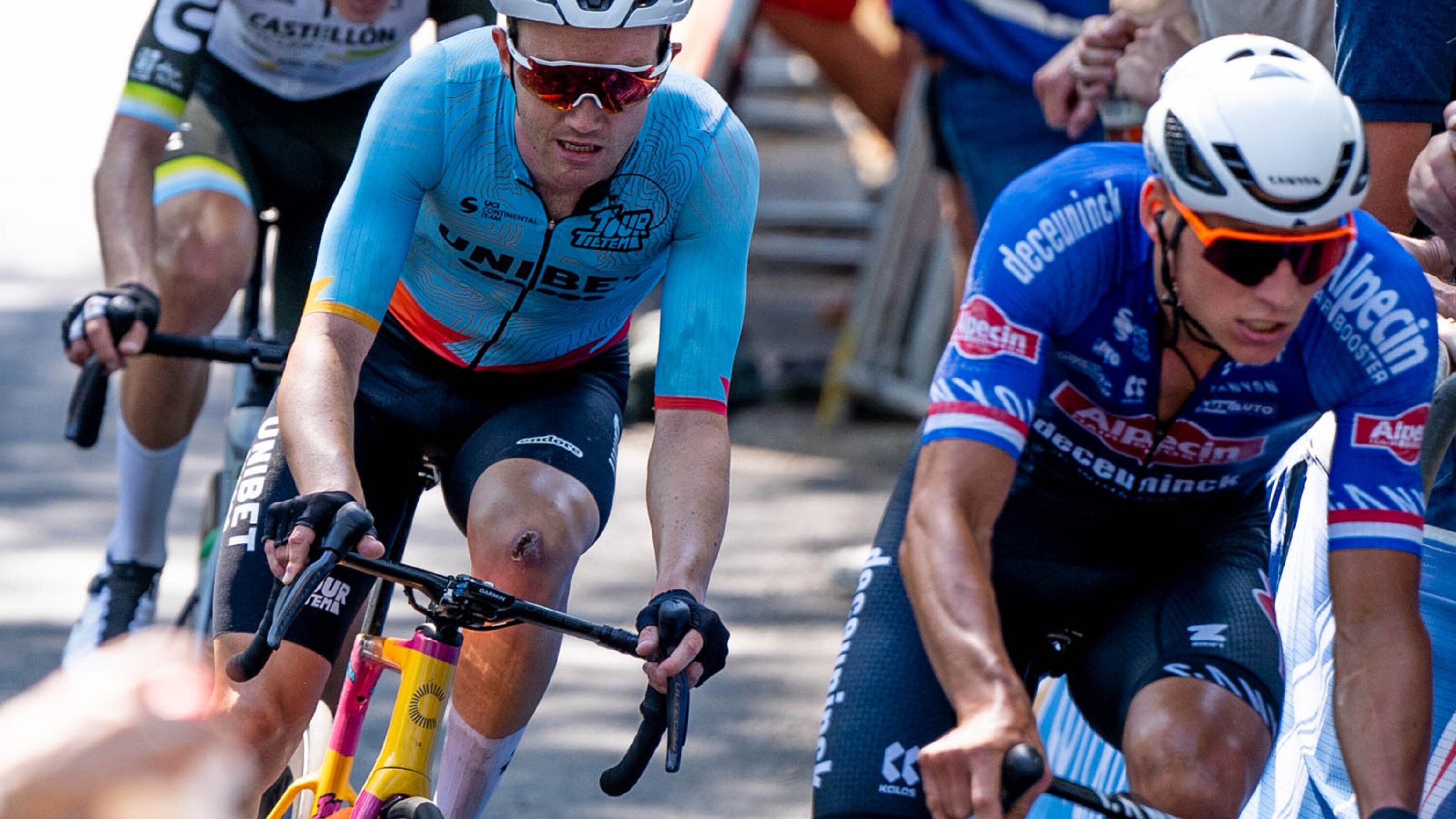 Hartthijs de Vries yn it tsjil fan Mathieu van der Poel